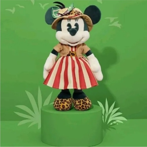 Minnie Mouse Main Attraction Safari Minnie #11 of 12 - Picture 1 of 12